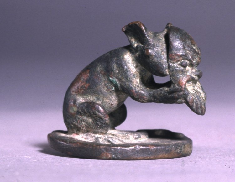 bronze-mouse-with-mask-british-museum