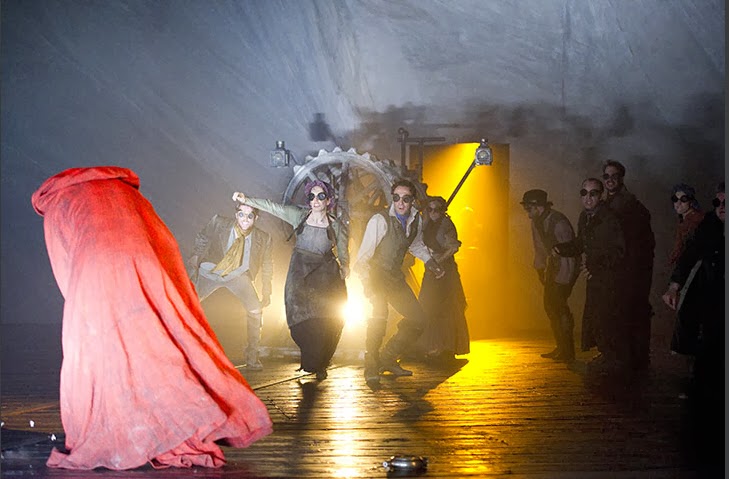 Online_Arts_Blog__Rick_Pender__Frankenstein_in_HD_at_the_Carnegie___a_scene_from_the_London_produciton